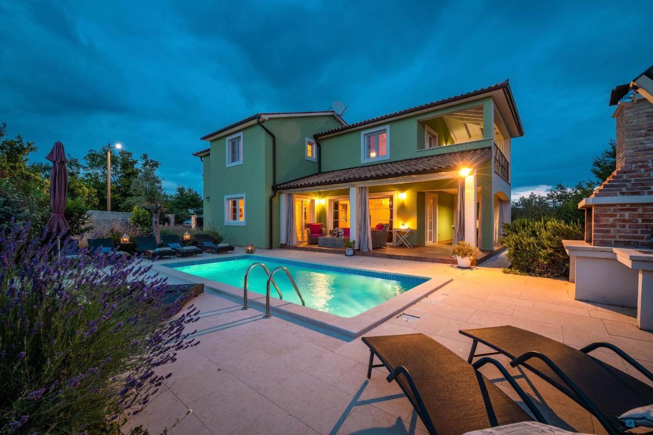 Villa Branca 6+2 Krnica Esterno foto